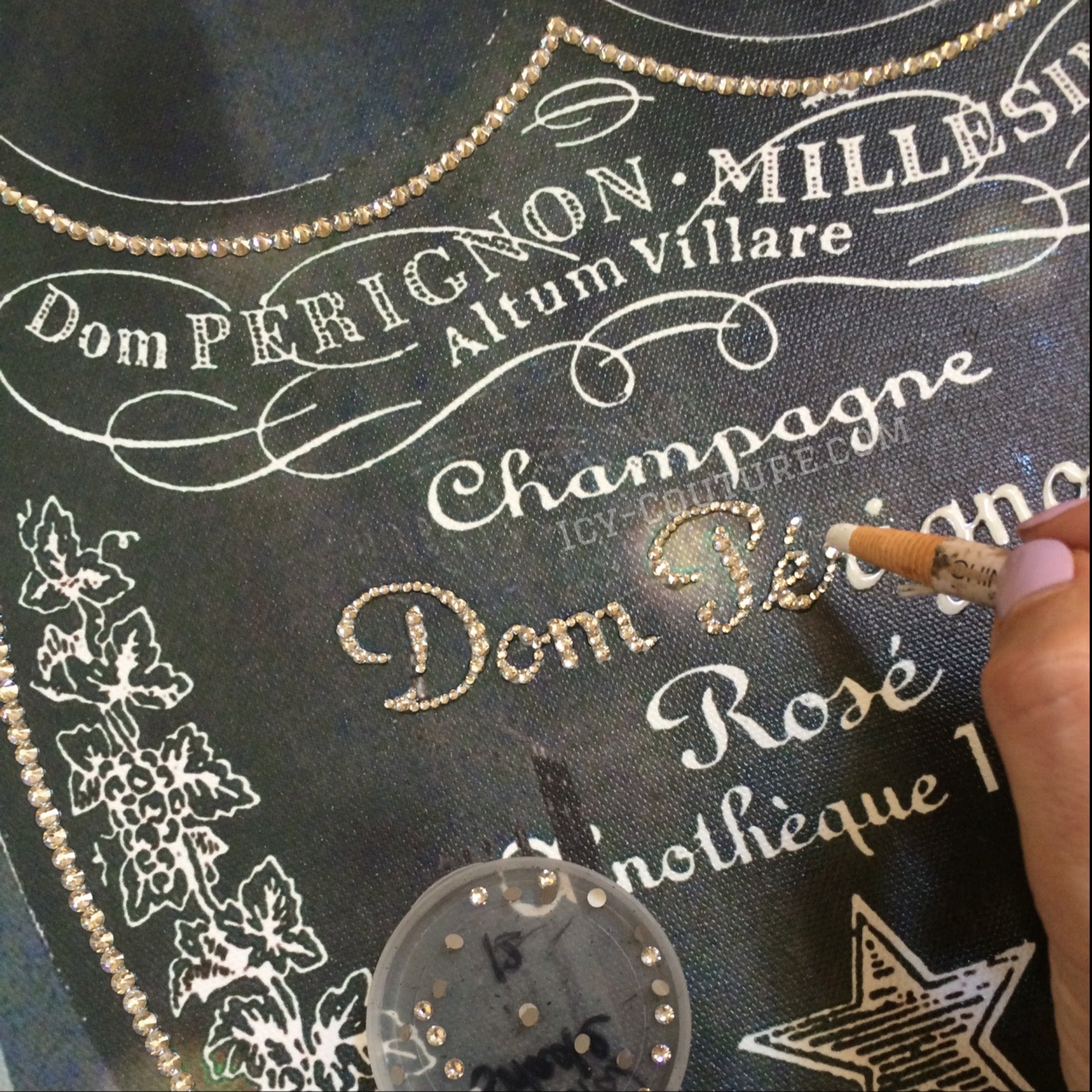 CUSTOM CRYSTAL LOGO MERCH | LUXURY BRANDING, EVENTS & PR | CRYSTALLIZED CORPORATE GIFTS