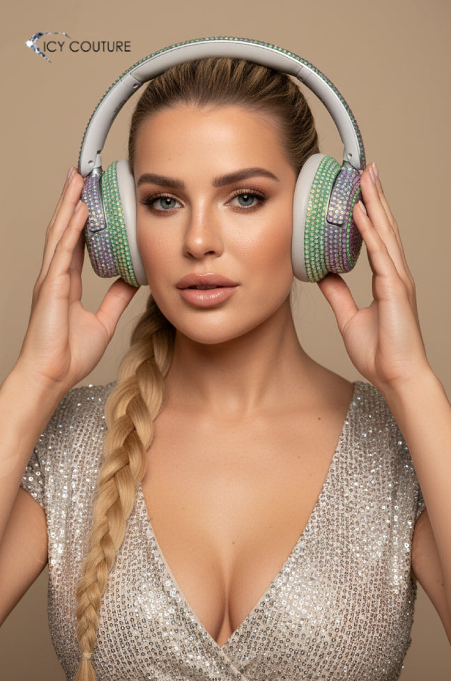 Sparkling Headphones Crystallized by Icy Couture