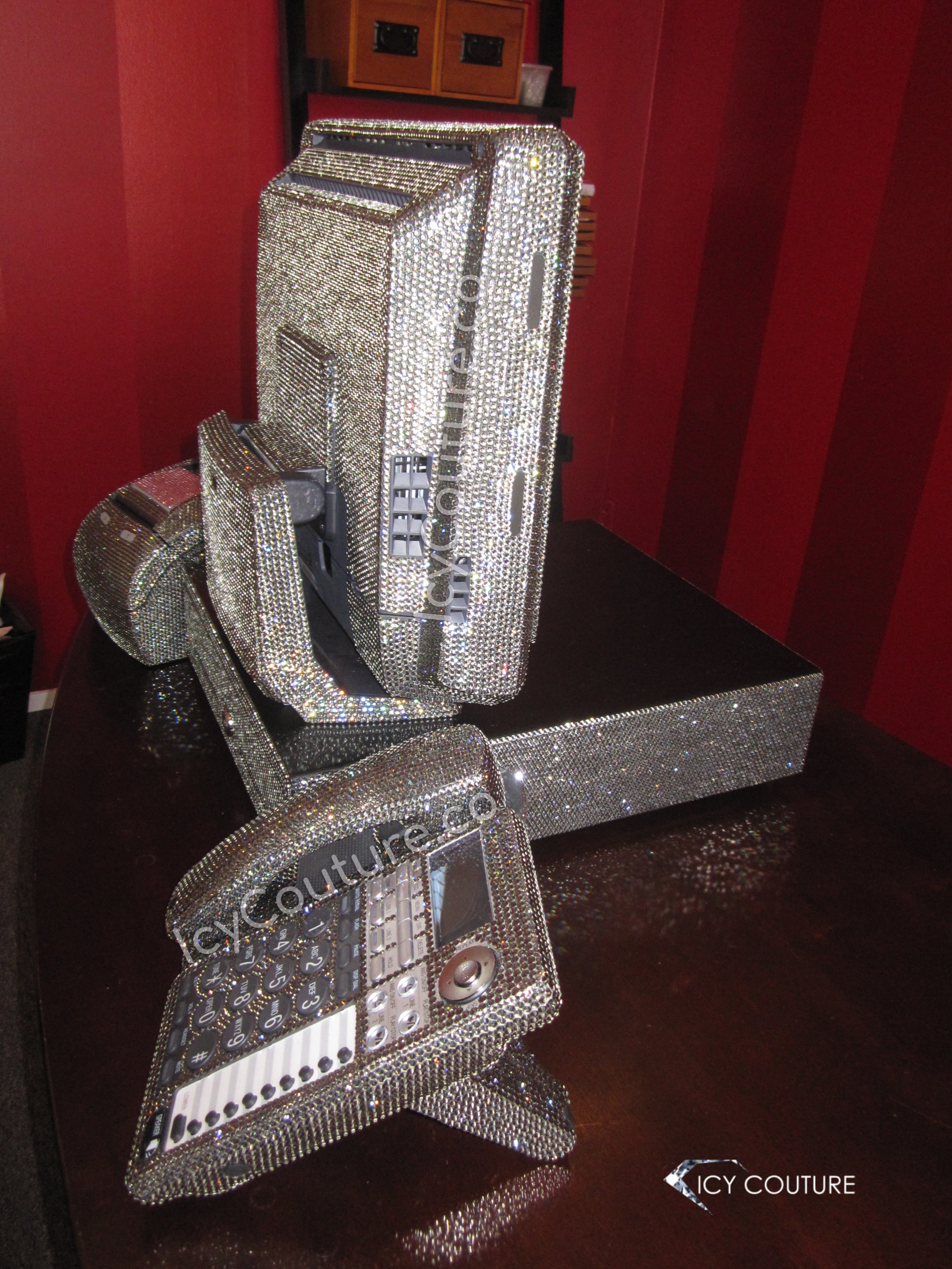 CUSTOM CRYSTAL LOGO MERCH | LUXURY BRANDING, EVENTS & PR | CRYSTALLIZED CORPORATE GIFTS