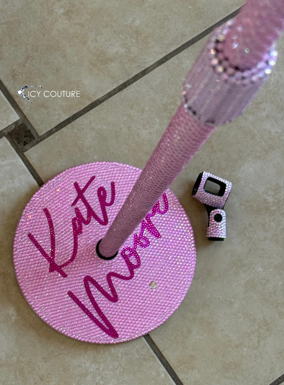 SOPORTE DE MICRÓFONO Cristalizado