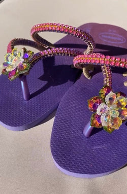 Design Your Dream Sandals! ✨ Bling Out Havaianas with ICY Couture | Various Colors - ICY Couture