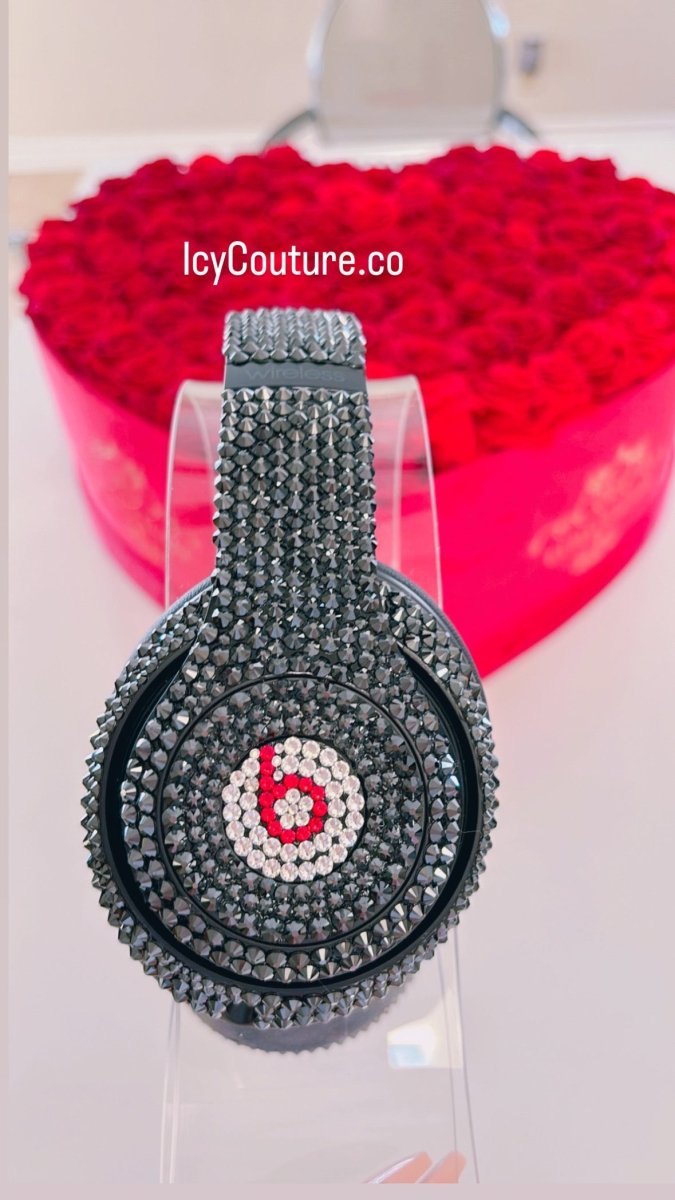 CUSTOM CRYSTAL HEADPHONES FOR LUXURY GIFTING, BRANDS & EVENTS | SINGLE COLOR DESIGN