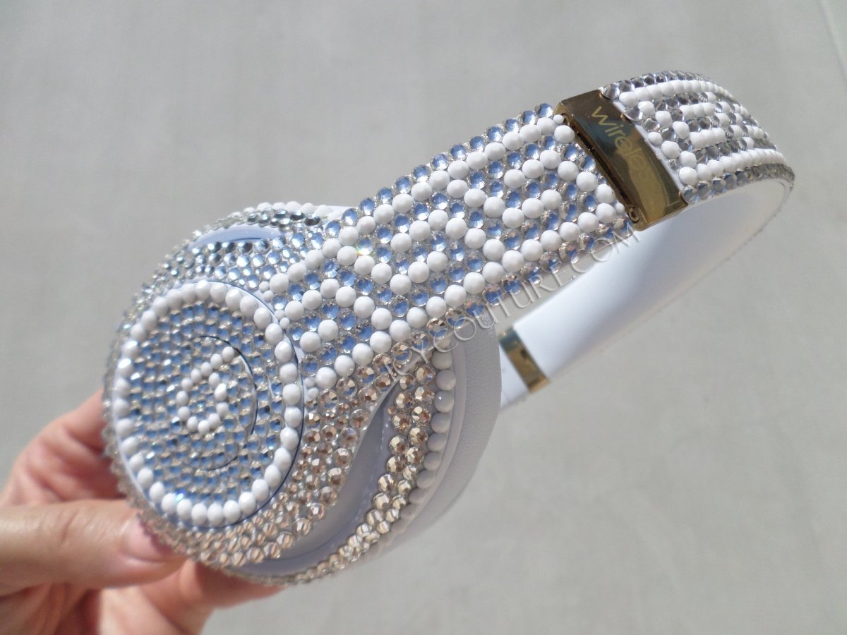 Diamond Clear & White Chalk Custom Bedazzled Bling Beats Headphones Crystallized with Swarovski crystals or premium glass rhinestones by ICY Couture.